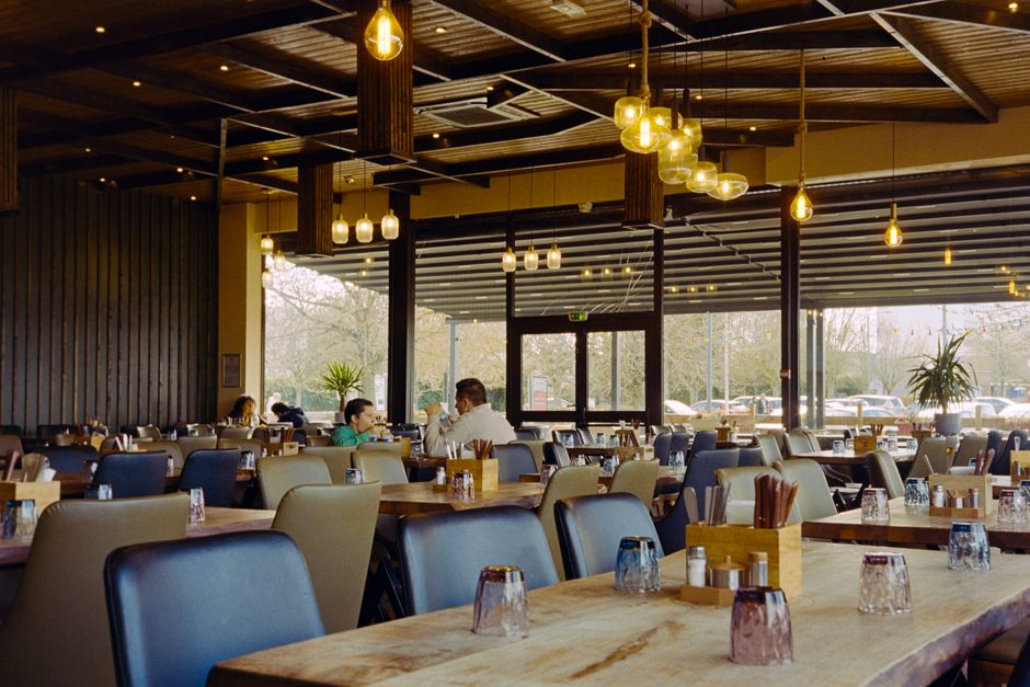 akoestiek restaurants, Den Bosch foto voor Geluidsoverlast in je horecazaak in Den Bosch aanpakken